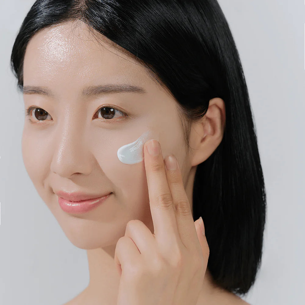 HYALU-CICA WATER-FIT SUN SERUM SPF50+PA++++